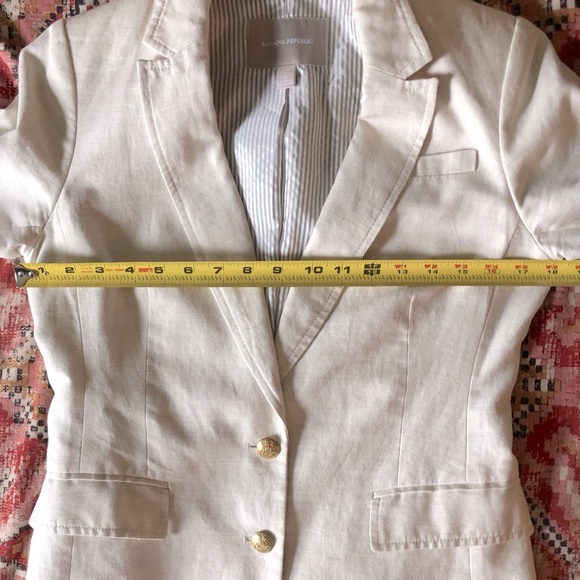 Banana Republic Linen Blazer - Picture 8 of 13